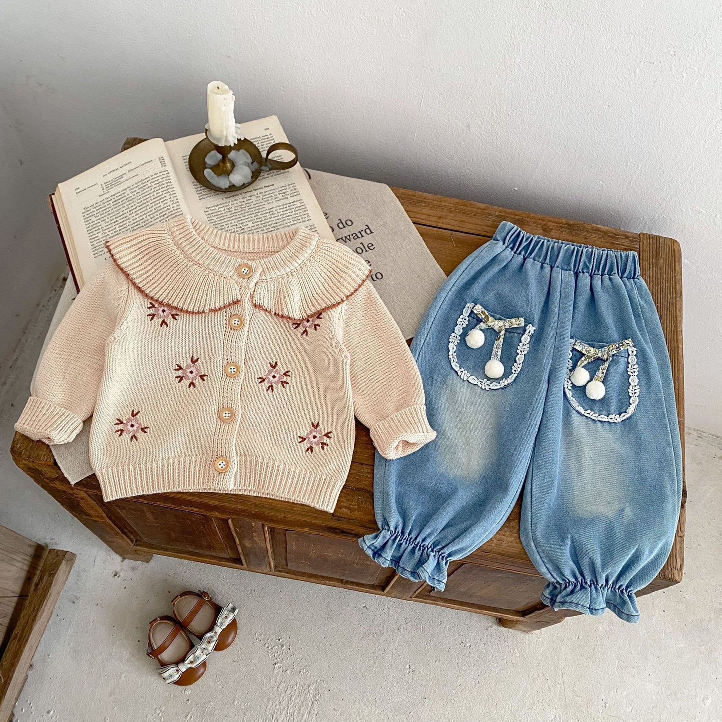Baby Drawing Lapel Embroidered Knitted Coat